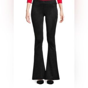 Blank nyc velvet bell bottoms size 30